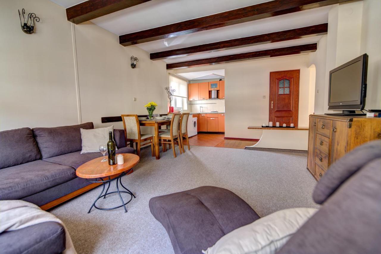 Krynica Apartamenty 100M Duzy Apartament, Salon + 3 Sypialnie Przy Deptaku Экстерьер фото